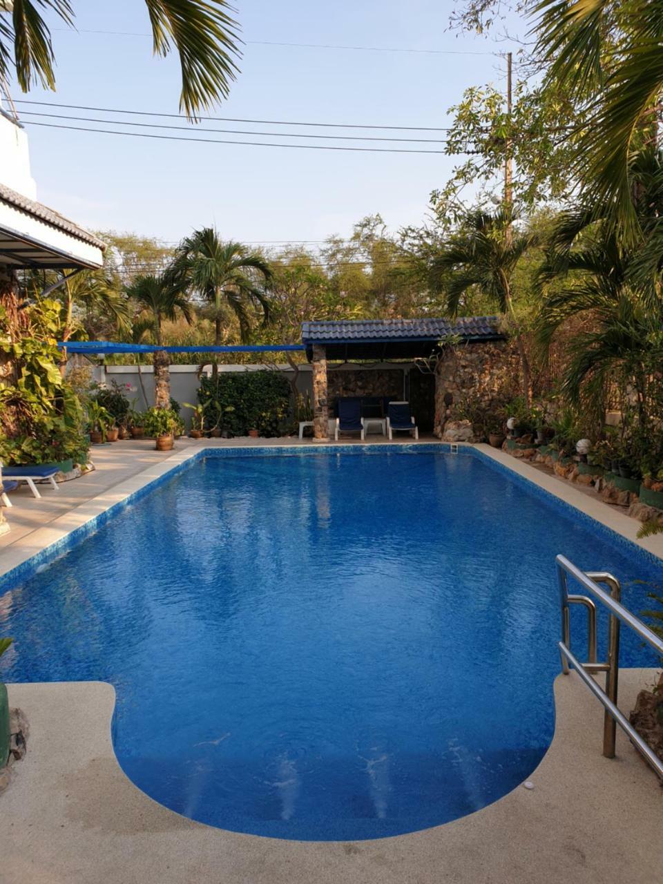 Villa Germania Pattaya Exteriör bild